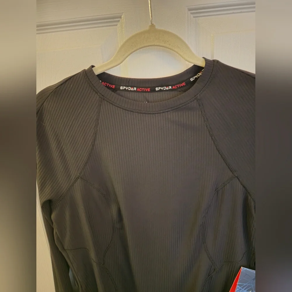 NWT Spyder Women's Active Pullover Crew Long Sleeves Shirt Black Size Medium - Picture 4 of 16